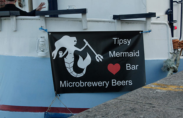 We have four mermaids in Copenhagen, so of course we need a Mermaid Bar at the harbour front. (c) Gitte Merrild